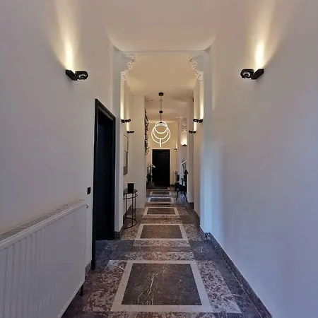 The Wise House Hotel