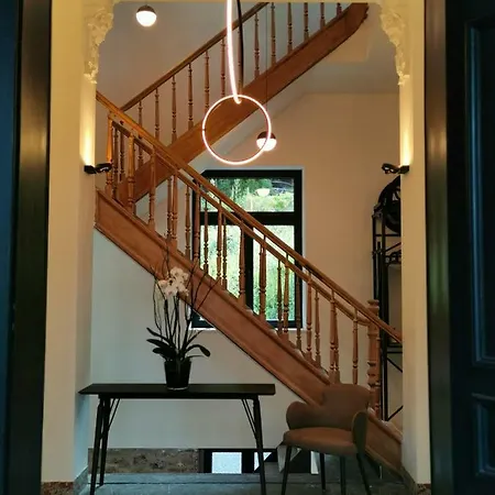 The Wise House * Hastiere-par-dela