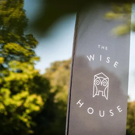 The Wise House Hastiere-par-dela