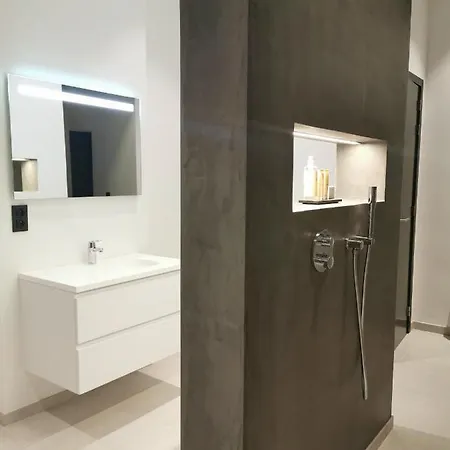 호텔 The Wise House